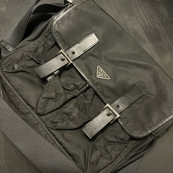 Prada tessuto messenger bag - Picture 3 of 6